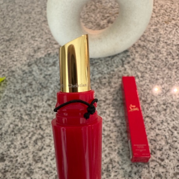 Christian Louboutin Rouge Lipstick with Gold Cap NWT - Picture 10 of 10